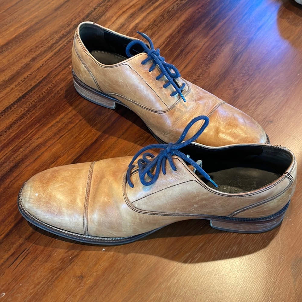 Men’s Size 10M Cole Haan Oxford Shoes